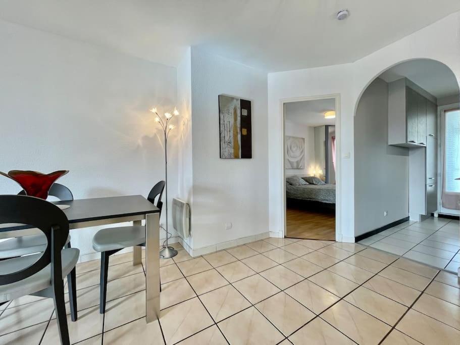 Duplex 70M2 - Vue Cite Medievale - Parking Gratuit Каркассон Экстерьер фото
