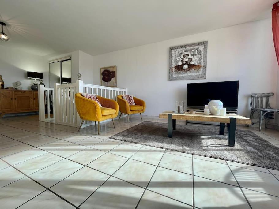 Duplex 70M2 - Vue Cite Medievale - Parking Gratuit Каркассон Экстерьер фото