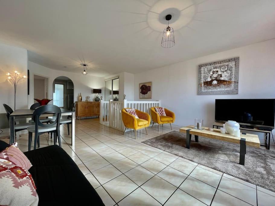 Duplex 70M2 - Vue Cite Medievale - Parking Gratuit Каркассон Экстерьер фото