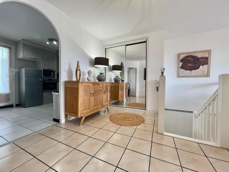 Duplex 70M2 - Vue Cite Medievale - Parking Gratuit Каркассон Экстерьер фото